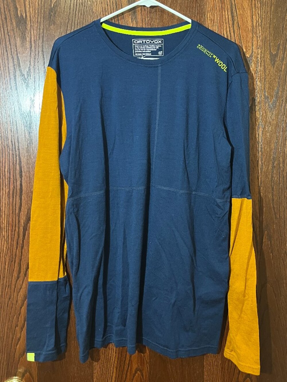 Ortovox mens rock n'wool base layer - size XL